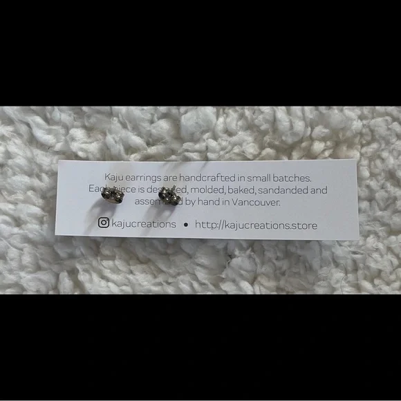 Gold Glitter 10mm Stud Earrings - Picture 4 of 4